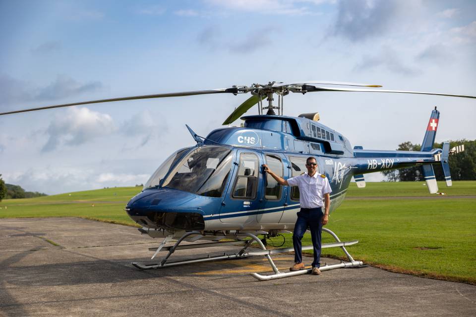 Helikopter:: Exklusive Anreise mit dem Heli Taxi: - Andreus Resorts